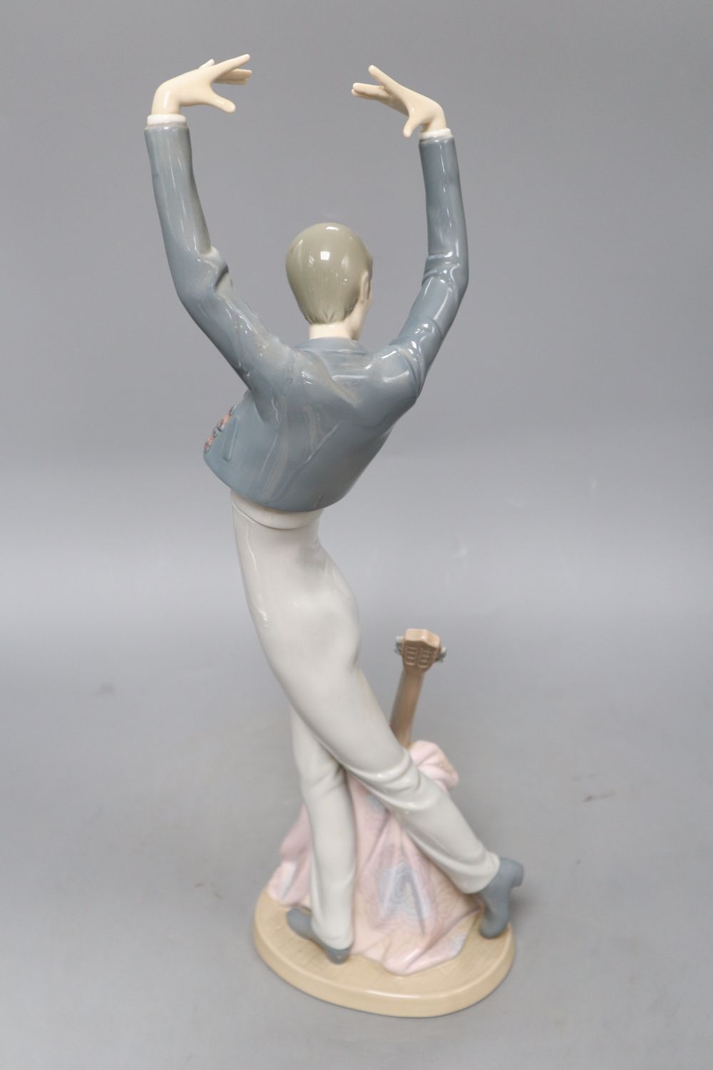 A Lladro figure Spanish Dance, model 6444